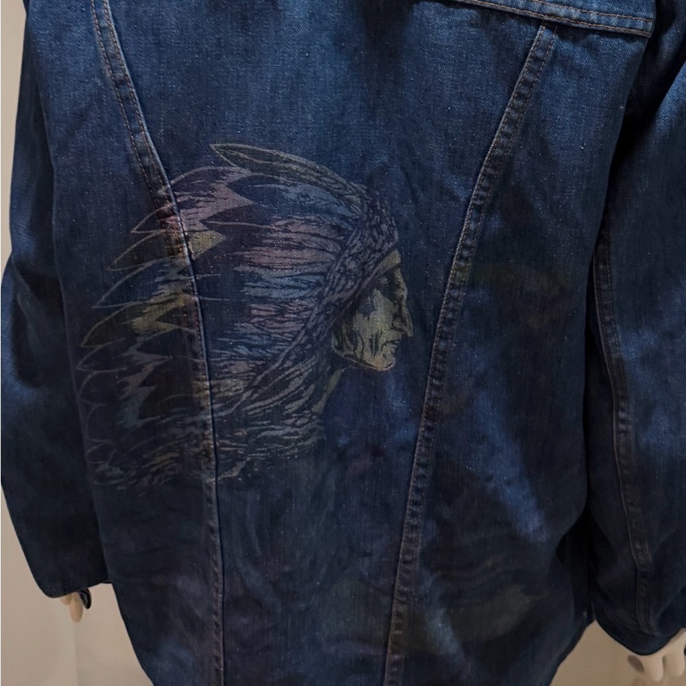 Vintage Sherpa Lined Denim jacket w/
Indian Head Native American western 90’s - Picture 9 of 16
